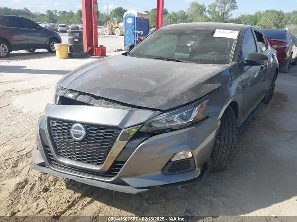 1N4BL4CV9MN360218 2021 NISSAN ALTIMA - Image 2