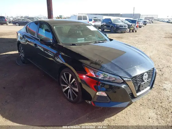 1N4BL4CV9MN360574 2021 NISSAN ALTIMA - Image 1
