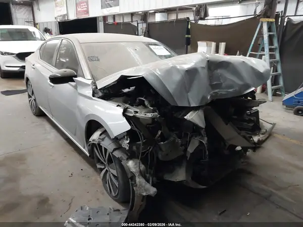1N4BL4CV9MN373597 2021 NISSAN ALTIMA - Image 1