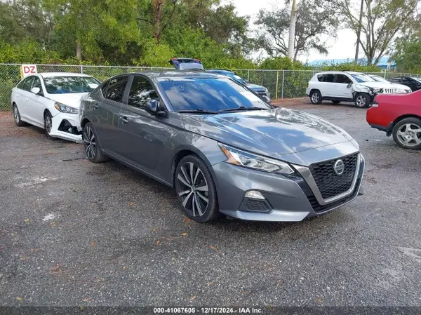 1N4BL4CV9MN377049 2021 NISSAN ALTIMA - Image 1