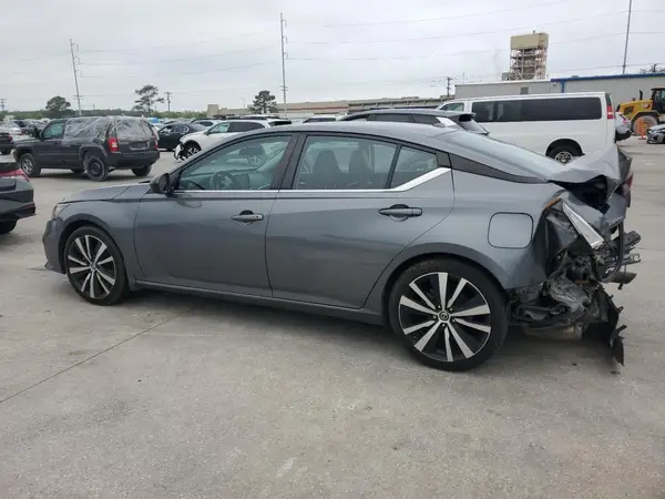 1N4BL4CV9MN385782 2021 NISSAN ALTIMA - Image 2