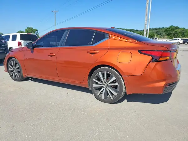 1N4BL4CV9MN387354 2021 NISSAN ALTIMA - Image 2