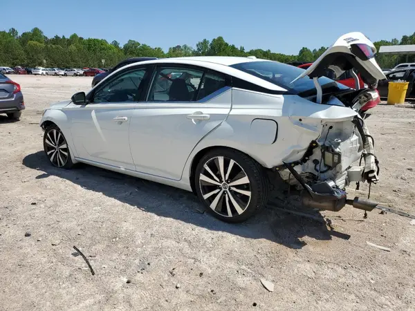 1N4BL4CV9MN397687 2021 NISSAN ALTIMA - Image 2