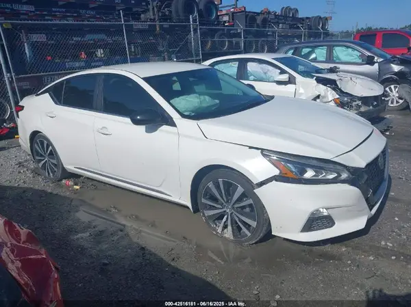 1N4BL4CV9MN404718 2021 NISSAN ALTIMA - Image 1
