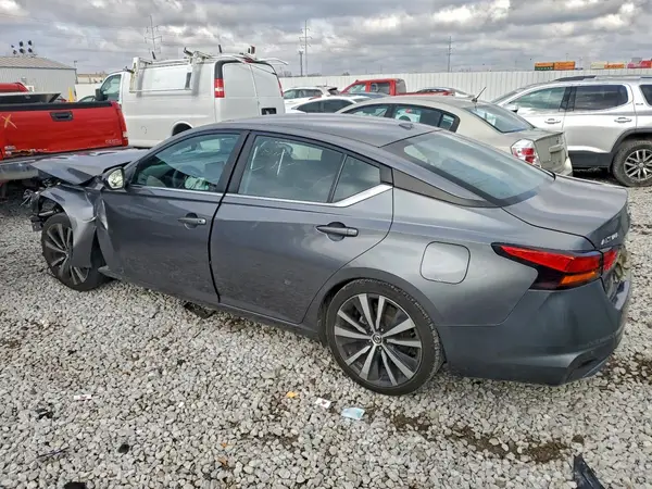 1N4BL4CV9MN411717 2021 NISSAN ALTIMA - Image 2