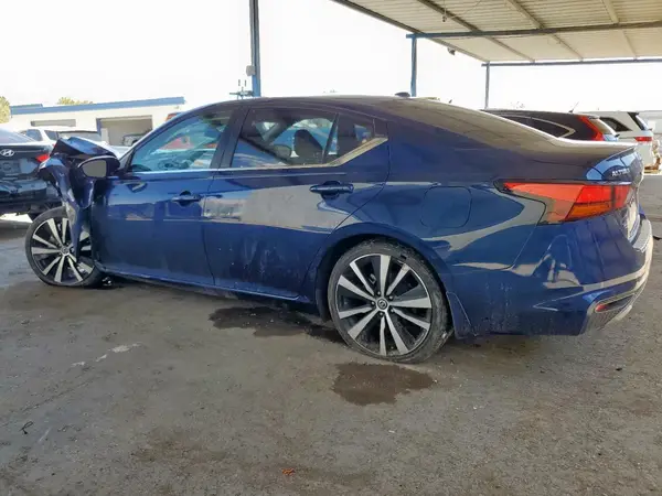 1N4BL4CV9MN415847 2021 NISSAN ALTIMA - Image 2