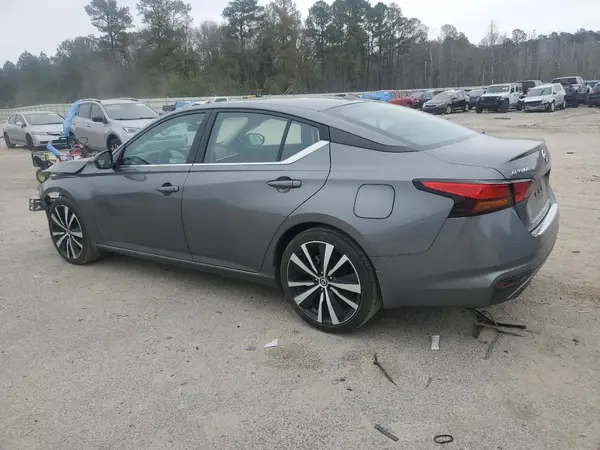 1N4BL4CV9MN418876 2021 NISSAN ALTIMA - Image 2