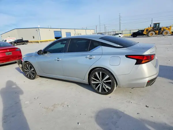 1N4BL4CV9NN316835 2022 NISSAN ALTIMA - Image 2