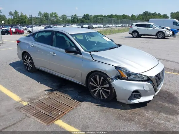 1N4BL4CV9NN317077 2022 NISSAN ALTIMA - Image 1