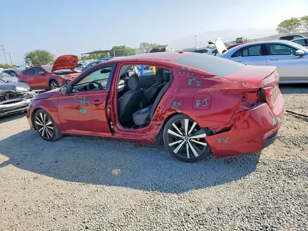 1N4BL4CV9NN318262 2022 NISSAN ALTIMA - Image 2