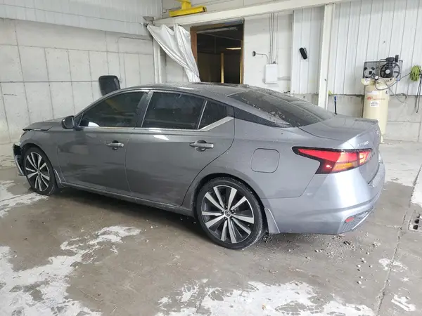 1N4BL4CV9NN325339 2022 NISSAN ALTIMA - Image 2