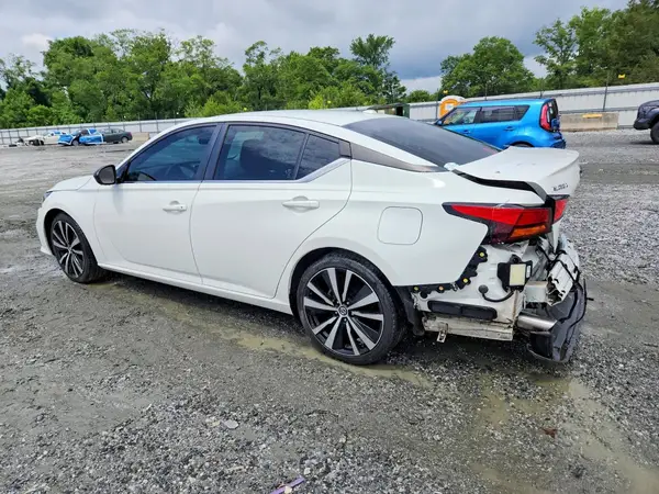 1N4BL4CV9NN345915 2022 NISSAN ALTIMA - Image 2