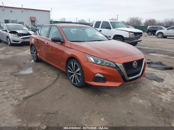 1N4BL4CV9NN360687 2022 NISSAN ALTIMA - Image 1