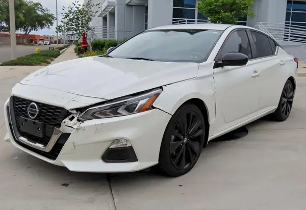 1N4BL4CV9NN361371 2022 NISSAN ALTIMA - Image 2