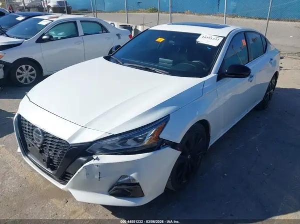 1N4BL4CV9NN367381 2022 NISSAN ALTIMA - Image 2