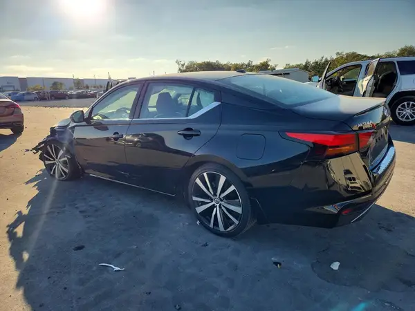 1N4BL4CV9NN376727 2022 NISSAN ALTIMA - Image 2