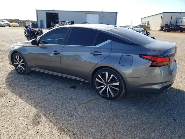 1N4BL4CV9NN391101 2022 NISSAN ALTIMA - Image 2