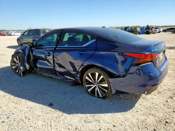 1N4BL4CV9NN393012 2022 NISSAN ALTIMA - Image 2
