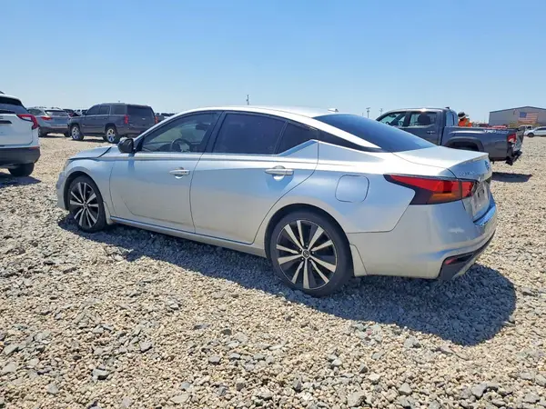 1N4BL4CV9NN395553 2022 NISSAN ALTIMA - Image 2