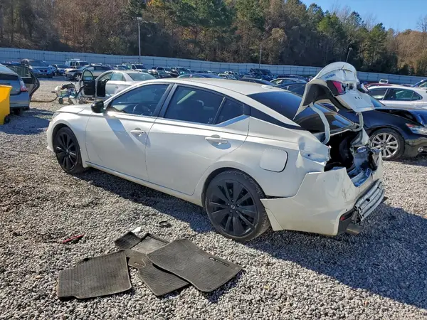 1N4BL4CV9NN398243 2022 NISSAN ALTIMA - Image 2