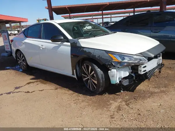 1N4BL4CV9NN399554 2022 NISSAN ALTIMA - Image 1