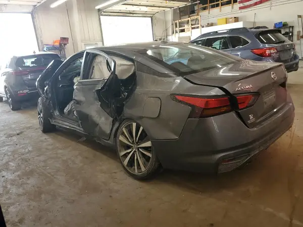 1N4BL4CV9NN403568 2022 NISSAN ALTIMA - Image 2