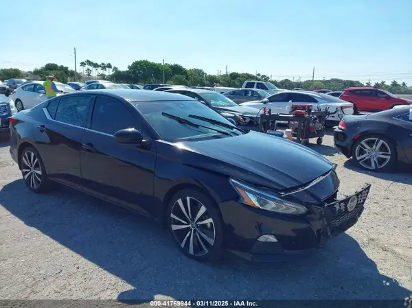 1N4BL4CV9NN423903 2022 NISSAN ALTIMA - Image 1