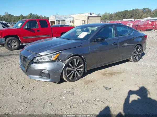 1N4BL4CV9NN423979 2022 NISSAN ALTIMA - Image 2