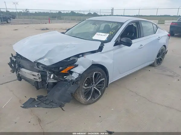 1N4BL4CV9PN354732 2023 NISSAN ALTIMA - Image 2