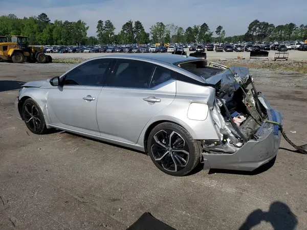 1N4BL4CV9PN372549 2023 NISSAN ALTIMA - Image 2