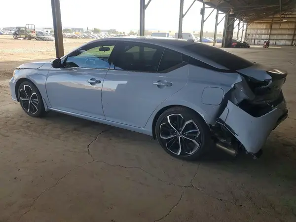 1N4BL4CV9PN387391 2023 NISSAN ALTIMA - Image 2