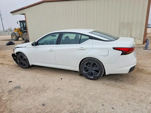 1N4BL4CV9PN406716 2023 NISSAN ALTIMA - Image 2