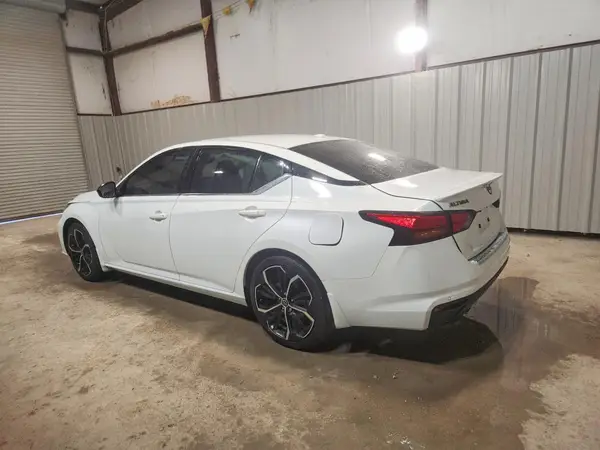 1N4BL4CV9PN408756 2023 NISSAN ALTIMA - Image 2