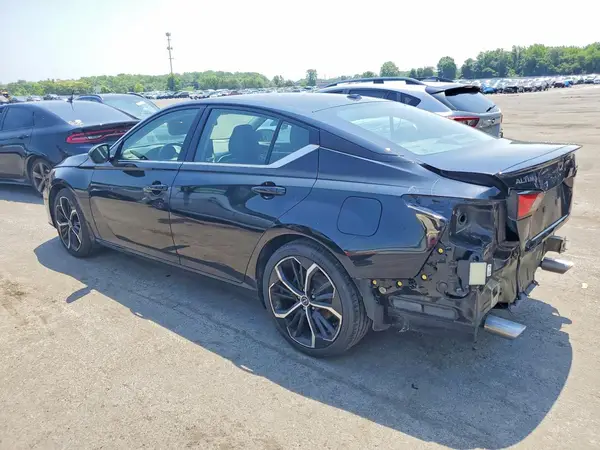 1N4BL4CV9PN413827 2023 NISSAN ALTIMA - Image 2
