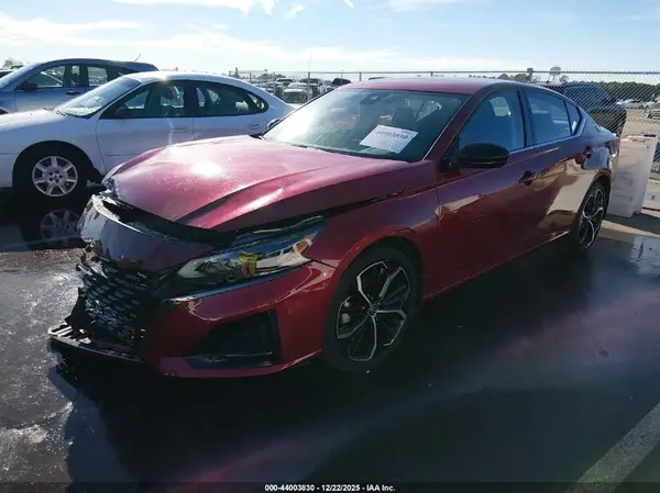 1N4BL4CV9RN303640 2024 NISSAN ALTIMA - Image 2