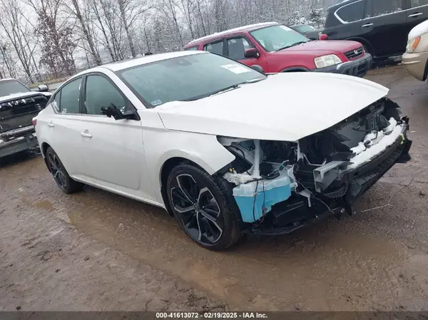 1N4BL4CV9RN316873 2024 NISSAN ALTIMA - Image 1