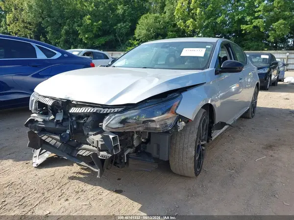 1N4BL4CV9RN337514 2024 NISSAN ALTIMA - Image 2