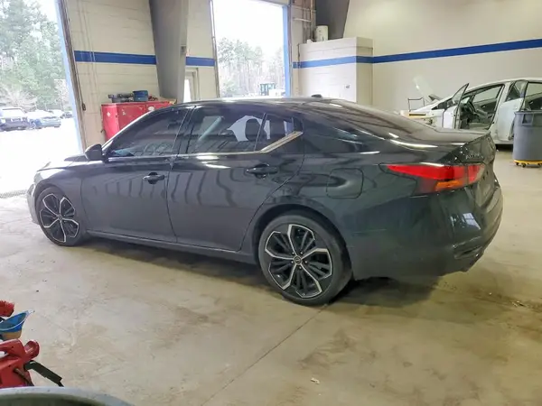 1N4BL4CV9RN345158 2024 NISSAN ALTIMA - Image 2