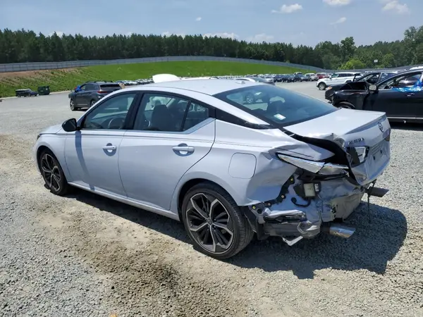 1N4BL4CV9RN348190 2024 NISSAN ALTIMA - Image 2