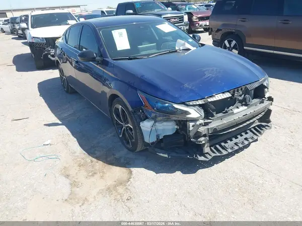 1N4BL4CV9RN352403 2024 NISSAN ALTIMA - Image 1