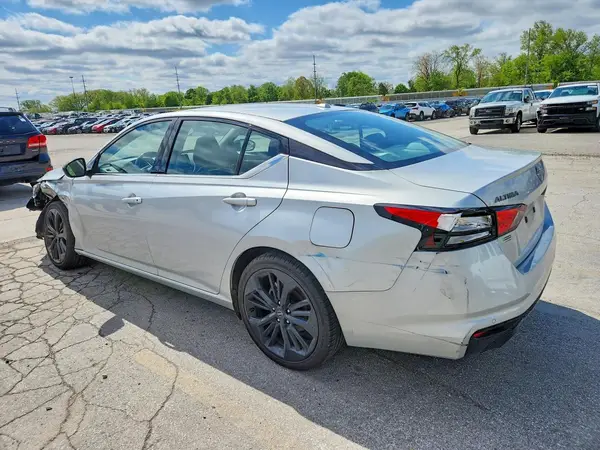 1N4BL4CV9RN362994 2024 NISSAN ALTIMA - Image 2