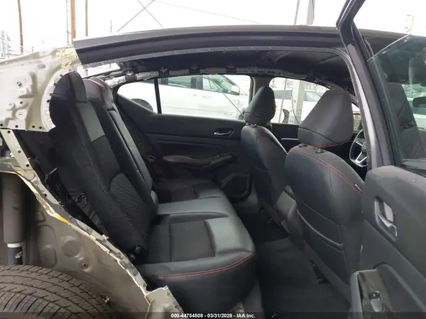 1N4BL4CV9RN365426 2024 NISSAN ALTIMA - Image 8