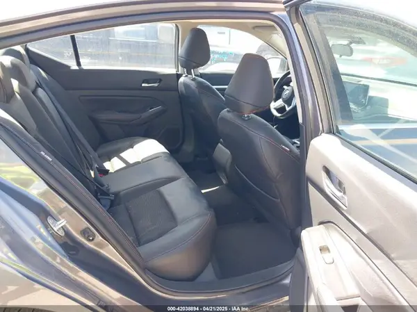 1N4BL4CV9RN370903 2024 NISSAN ALTIMA - Image 8