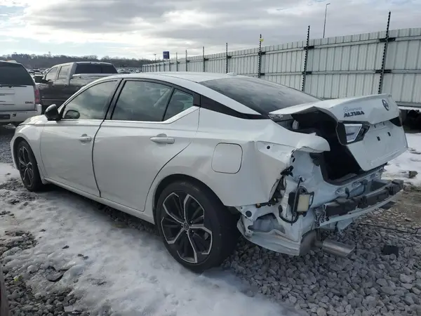 1N4BL4CV9RN379021 2024 NISSAN ALTIMA - Image 2