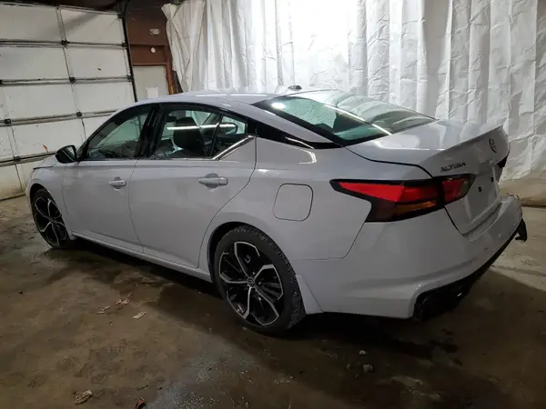 1N4BL4CV9RN387491 2024 NISSAN ALTIMA - Image 2