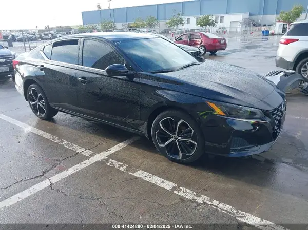 1N4BL4CV9RN396868 2024 NISSAN ALTIMA - Image 1