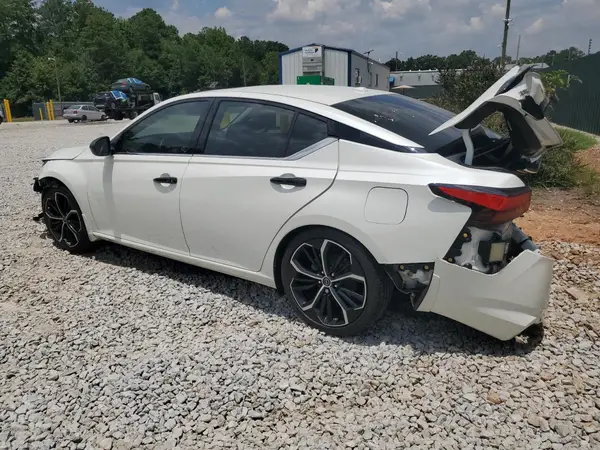1N4BL4CV9RN407075 2024 NISSAN ALTIMA - Image 2