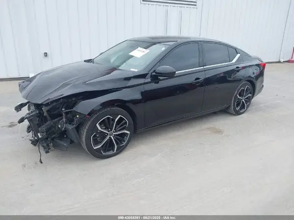 1N4BL4CV9RN408940 2024 NISSAN ALTIMA - Image 2