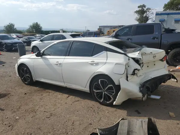 1N4BL4CV9RN414432 2024 NISSAN ALTIMA - Image 2