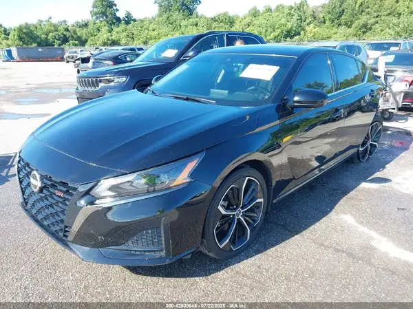 1N4BL4CV9SN334800 2025 NISSAN ALTIMA - Image 2